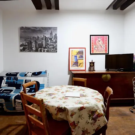 Atypical Apt 5 Min From Notre-Dame Cathedral Apartment Paris